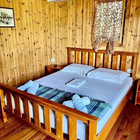 Blen Grand 3* Berati