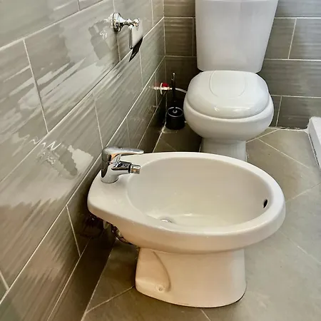 Blen Grand 3* Μπεράτ